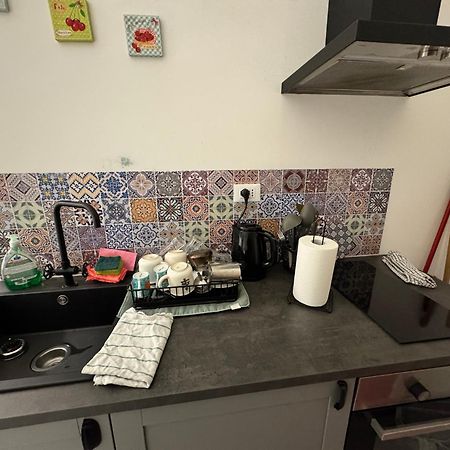 5 Archi Apartment Bologna Bagian luar foto